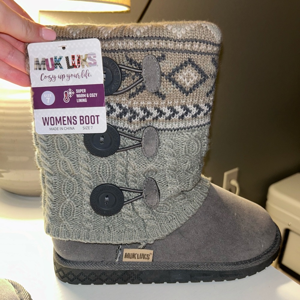 Milk Luks Boot